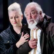 King Lear by Shakespeare; JT as King Lear with Emma Bell (Regan); The Grange Festival, Hampshire; July 2021; photo: SIMON ANNAND