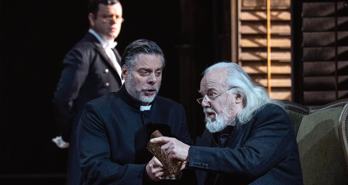 Parsifal by Wagner; JT as Titurel with Daniel Johansson, John Relyea, Audun Iversen; Director: Jetske Mijnssen; Glyndebourne Festival Opera; May-Jun 2025; photo: Richard Hubert Smith - homeSlides